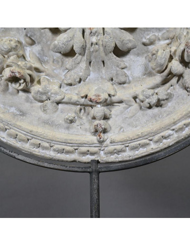 Rosette for Haussmann-style apartment...