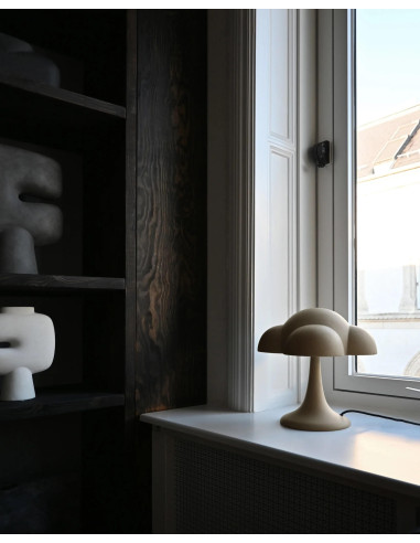 Sand-colored table lamp, ceramic,...