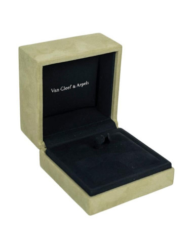Van Cleef & Arpel梵克雅宝天鹅绒戒指首饰盒，1990年。