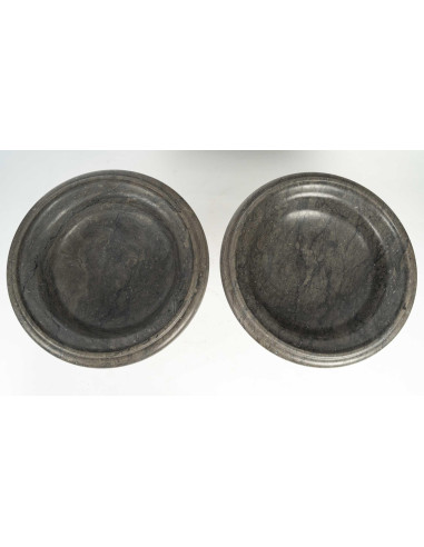 一对大理石碗，20 世纪，拿破仑三世风格。