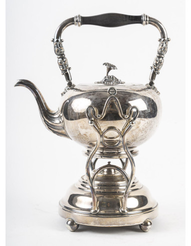 Samovar en métal argenté par la...