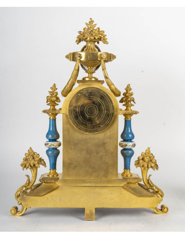 镀金青铜和塞夫勒瓷器壁炉，19 世纪，拿破仑三世时期。