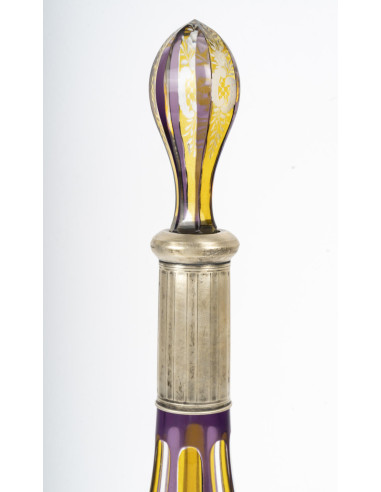 一对波西米亚水晶滗水器，20 世纪早期，拿破仑三世风格。