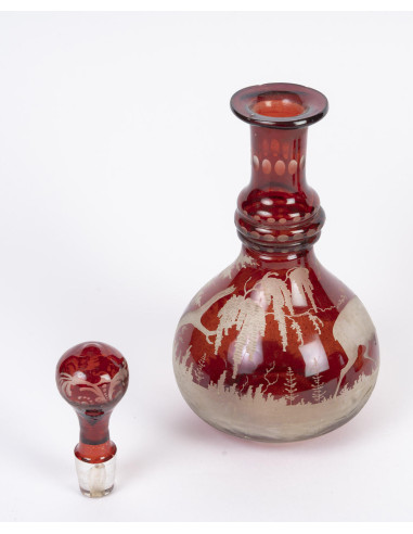 波希米亚雕花水晶油醋套装和小盐窖，拿破仑三世时期，19 世纪。