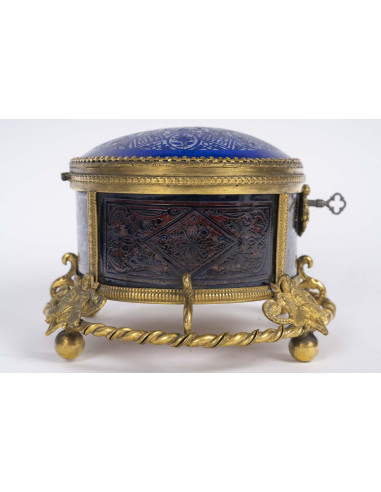蓝色雕刻水晶表壳，拿破仑三世时期，19 世纪。