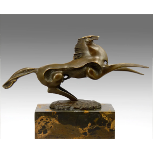 Estatua de bronce de un... 2