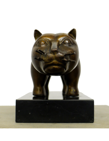 青铜雕塑 "El Gato"，费尔南多-波特罗风格
