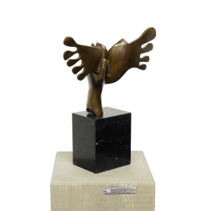 Bronze sculpture, La...