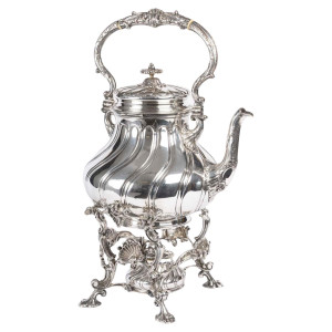 Samovar plateado, siglo...