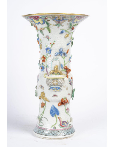 Jarra de estilo chinês em porcelana...