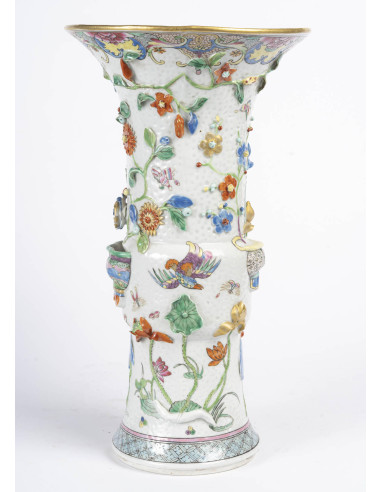 Jarra de estilo chinês em porcelana...