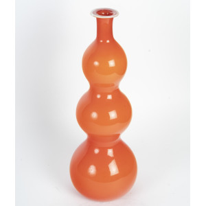 大型橙色玻璃吹制花瓶，20 世纪。 2