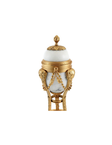 Napoleon III style decorative egg in...