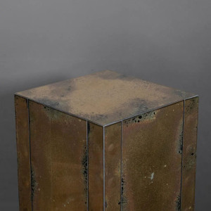 Columna moderna en espejo... 2