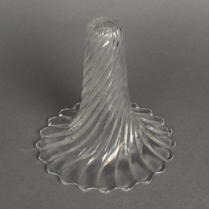 Twisted crystal element for... 2
