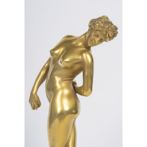 Escultura de bronce dorado... 2