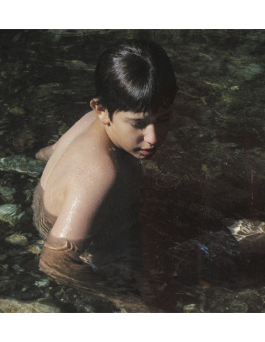 彩色照片，署名 Gouju-Labeaume，2005 年 8 月，玻璃下。