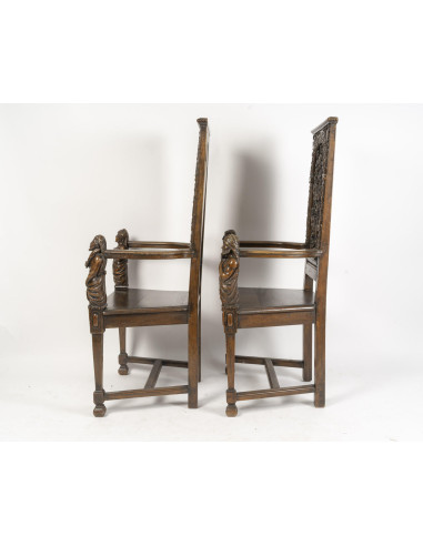 一对新文艺复兴扶手椅，约 1860 年，19 世纪。