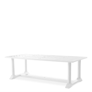 Mesa de comedor de exterior...
