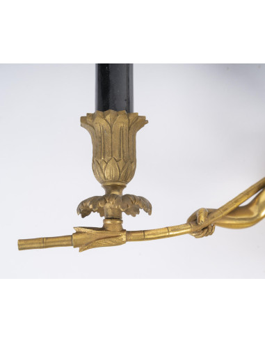 一套三盏20世纪的镀金浮雕青铜壁灯，拿破仑三世风格。