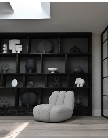 一对灰褐色布艺扶手椅，太空时代风格，70年代设计