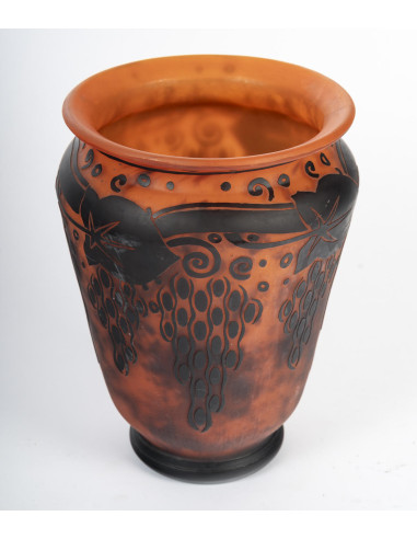 Daum Frères 玻璃泥花瓶，酸蚀雕刻，新艺术风格，约1920年。