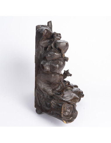 摆钟，木雕钟，19世纪黑森林地区作品。