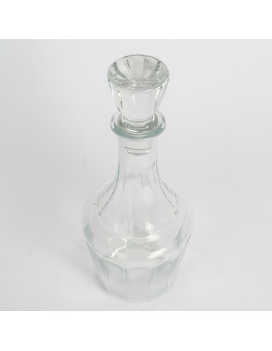 1950年代的玻璃酒壶。