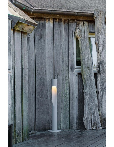 Louis poulsen,door lamp byhua flindt