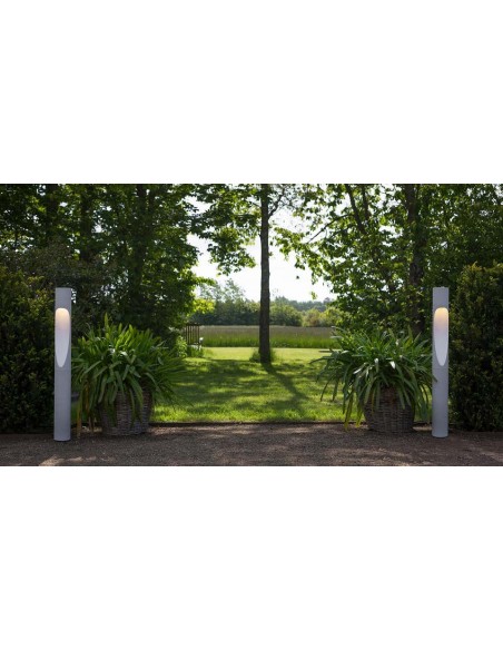 Louis poulsen,door lamp byhua flindt