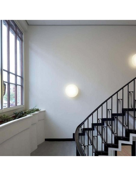 Pulse louis, wall lamp of jacobsen arne.