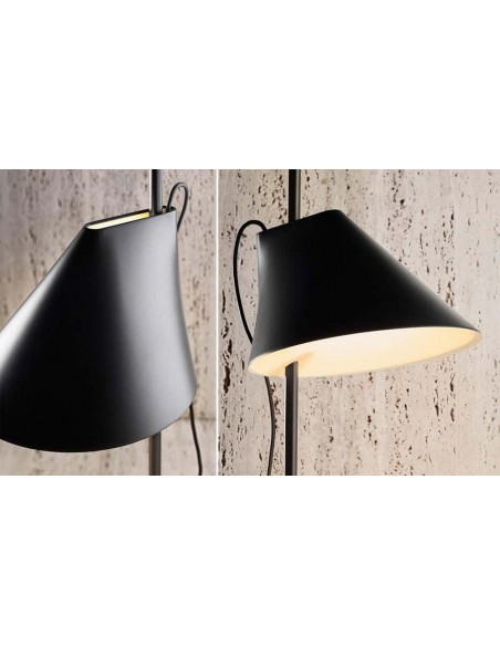 Louis poulsen, lamp with amarble基地 by gamfratesi
