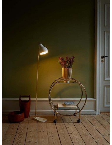 Louis poulsen, lamp by vilhelm lauzen