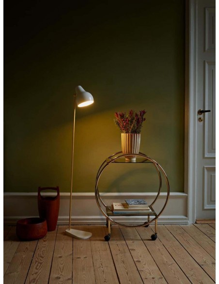Louis poulsen, lamp by vilhelm lauzen