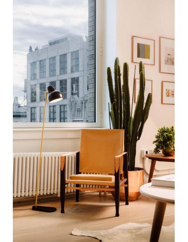 Louis poulsen, lamp by vilhelm lauzen