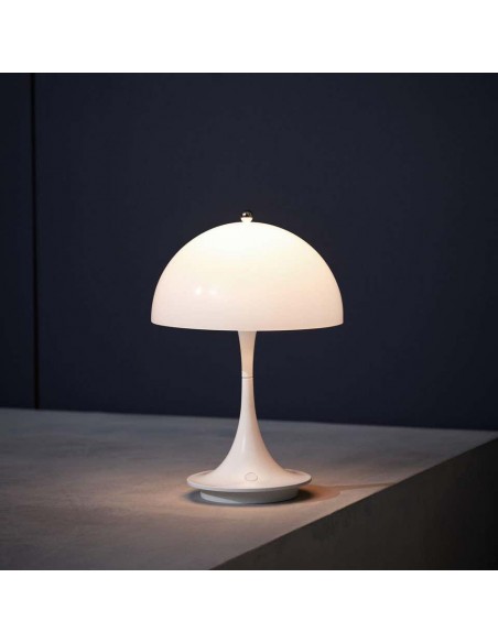 Louis pulseen, Webable 表 lamp byverner Panton