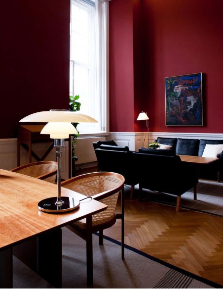 Louis Poulsen, Grande Lâmpada de Mesa em Poul Henningsen