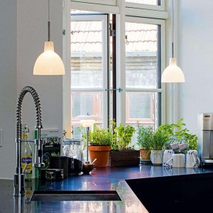 Glass pendant 155/220 by pulse louis 2